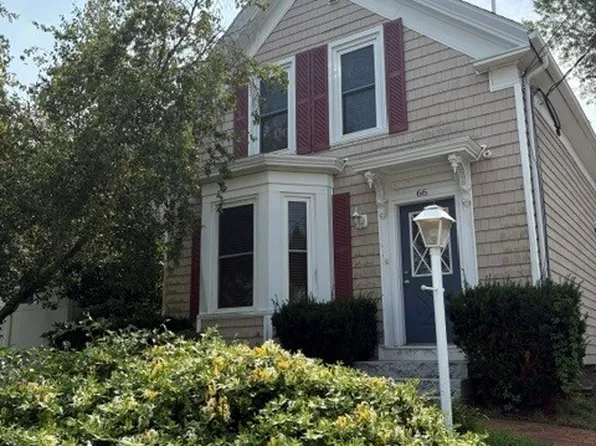 66 Samoset St Floor 2, Plymouth, MA 02360