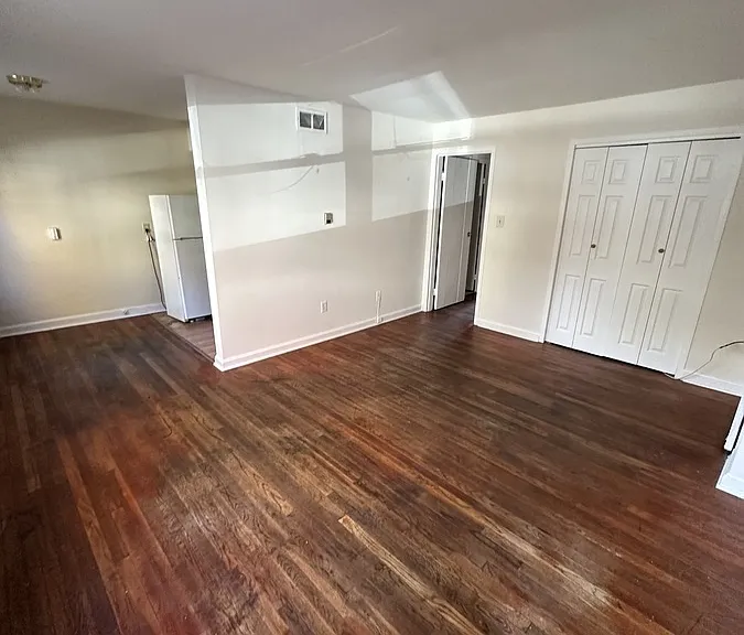 754 Girard St NW — Photo 3