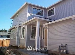 18720 109th SE #J27, Renton, WA 98055