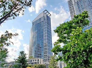 36 Lee Centre Dr #2515, Toronto, ON M1H 3K2