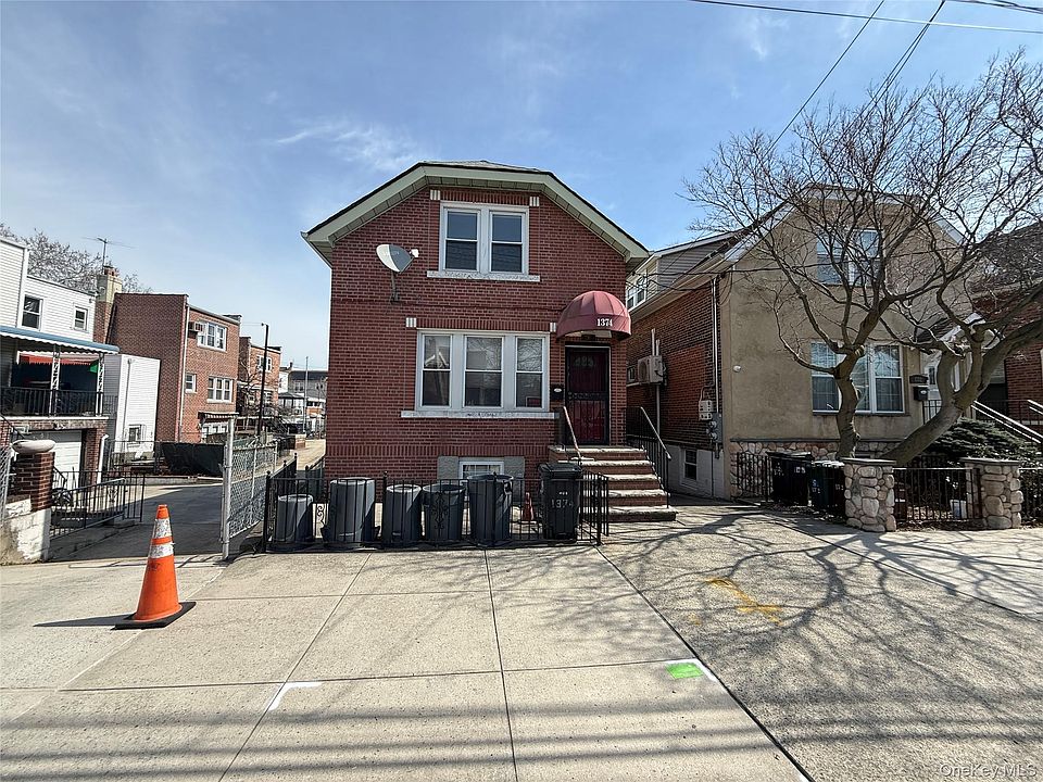 1st image of 1374 Hobart Avenue