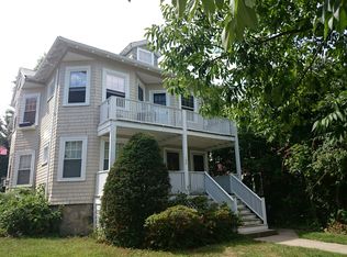 100 Greaton Rd, West Roxbury, MA 02132