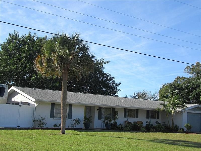 1st image of 2848 Pinecrest St