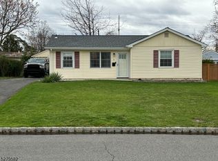 8 Harry Rd, Bridgewater, NJ 08807