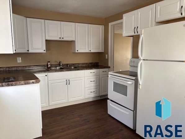 sioux-falls-south-dakota-447160148 picture