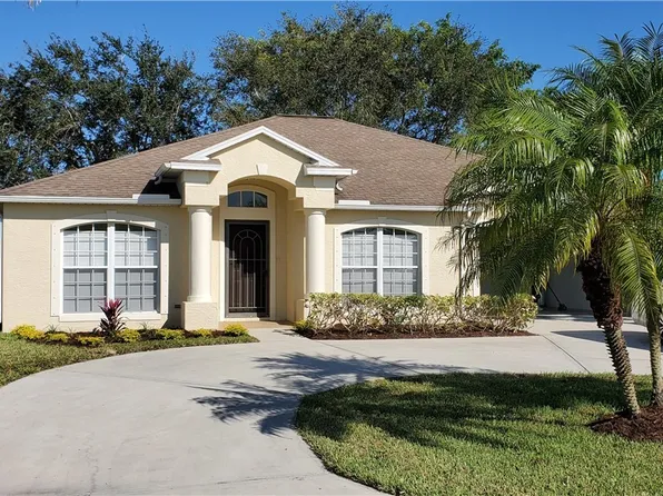 901 SE 30th St, Cape Coral, FL 33904