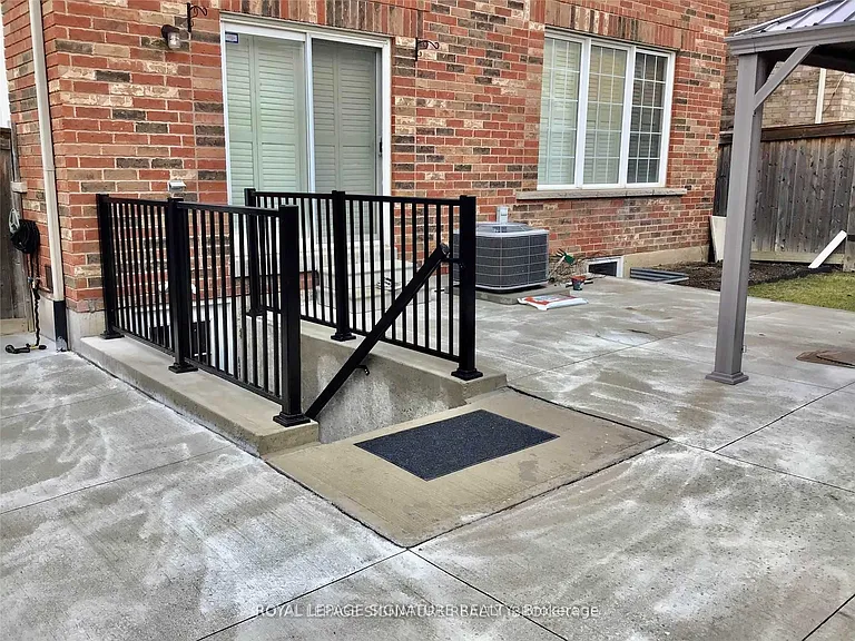 751 Pitcher Pl #BASEMENT — Photo 2