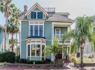 1409 Market St, Galveston, TX 77550