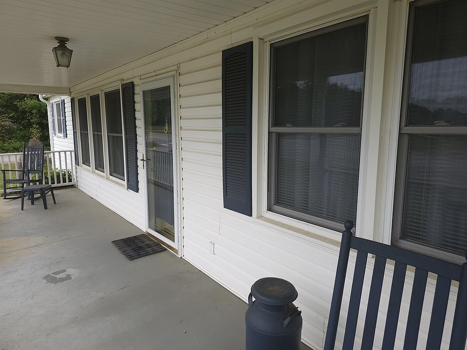 387 Oak Grove Rd, Spartanburg, SC 29301 Zillow