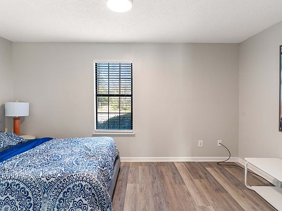 5th image of 1605 Parnell St #2C