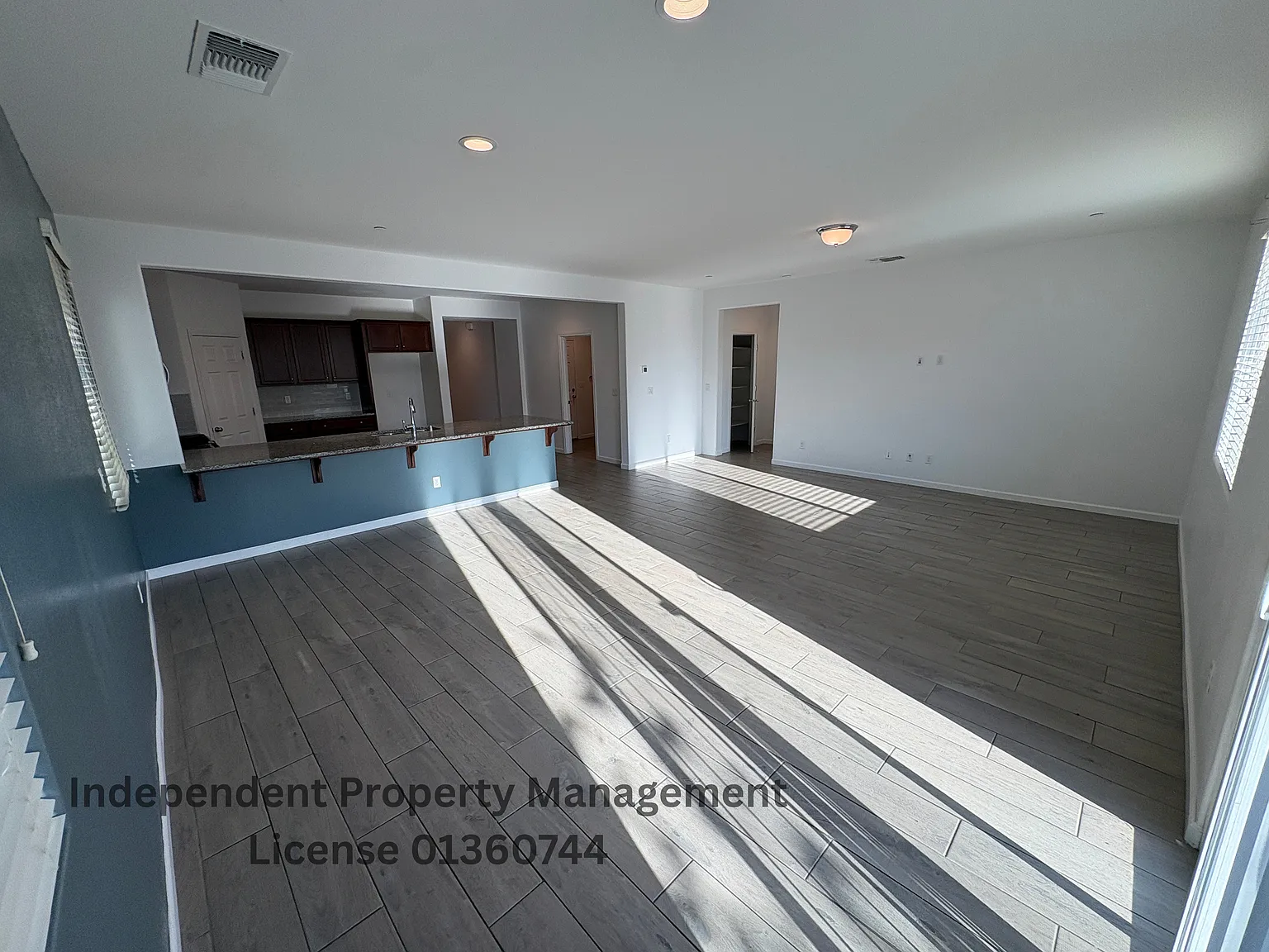 4 bed, 2532 sqft, $2,800 — Photo 4