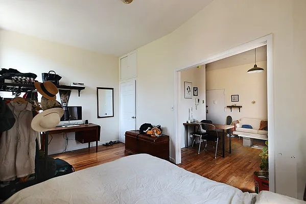 Rented by J Misrahi Realty Corp | media 30