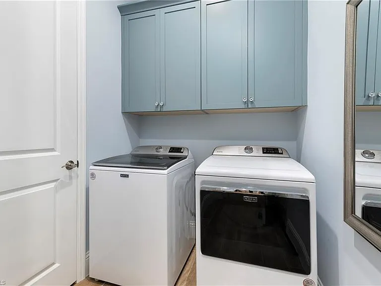 7270 Saona Ct — Photo 21