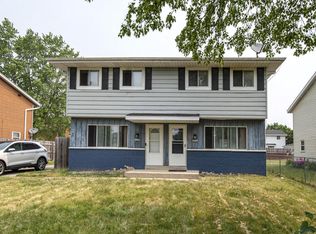 10300 W Jonen St #10302, Milwaukee, WI 53224