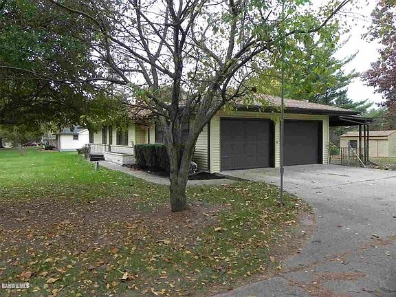 5th image of 2366 N Lynn Ave