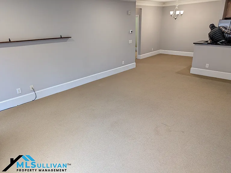 401 Finsbury St #200-1 — Photo 10