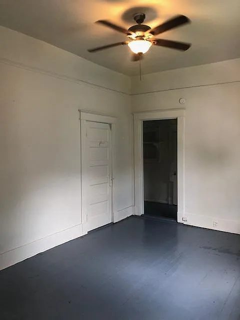 Studio, 500 sqft, $775 — Photo 2