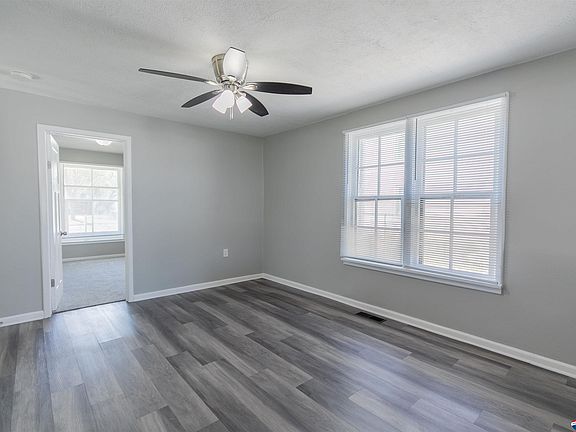 5th image of 6138 Kearney Ave
