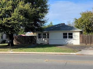 525 N M St, Tulare, CA 93274