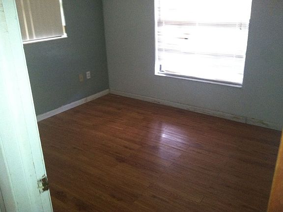5th image of 2113 Golfside Village Dr