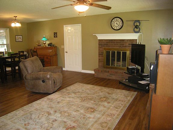 3rd image of 4304 Cavalier Dr
