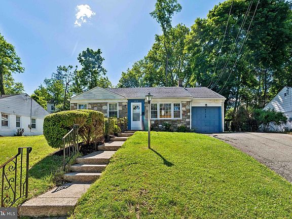 2nd image of 8219 Brookside Rd