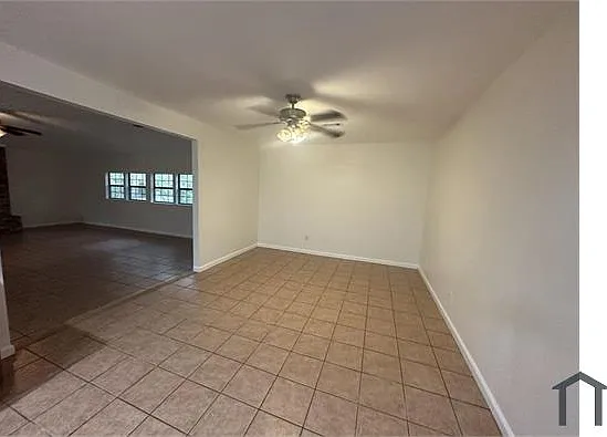 704 Clebud Dr — Photo 9
