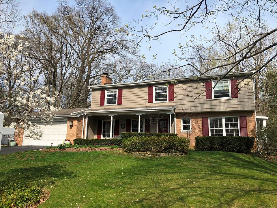 1st image of 18 Melrose Ln