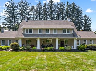 2116 N Crescent Blvd, Yardley, PA 19067