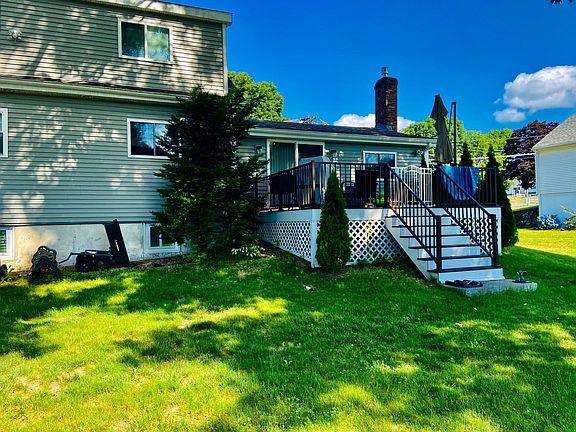 Back yard and deck to FR