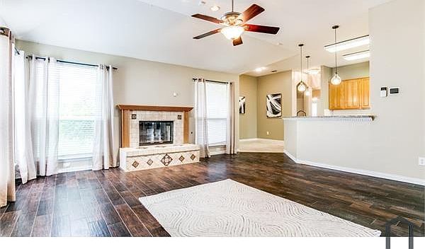 1st image of 3609 Blue Springs Dr