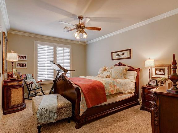 3rd image of 3107 S Isabell Pointe Dr