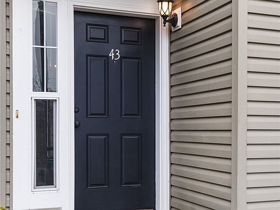 3rd image of 5921 111th Street Ct E APT 43