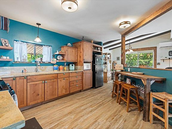 4th image of 4420 Pleasant Valley Rd Unit 131