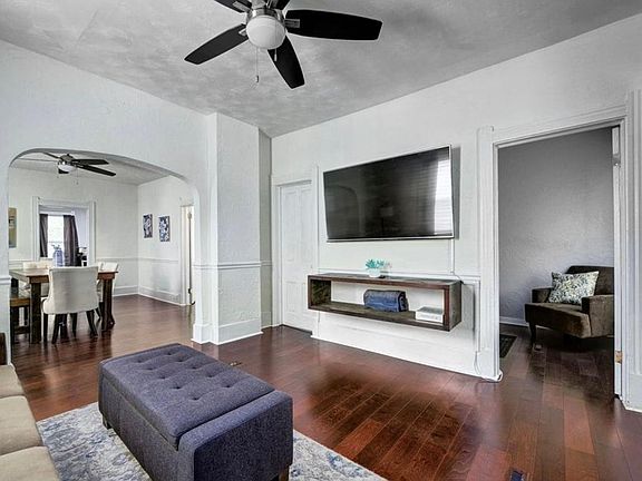 5th image of 1809 Auburn Ave