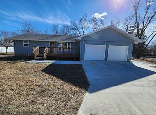 106 E Finch St, Leigh, NE 68643