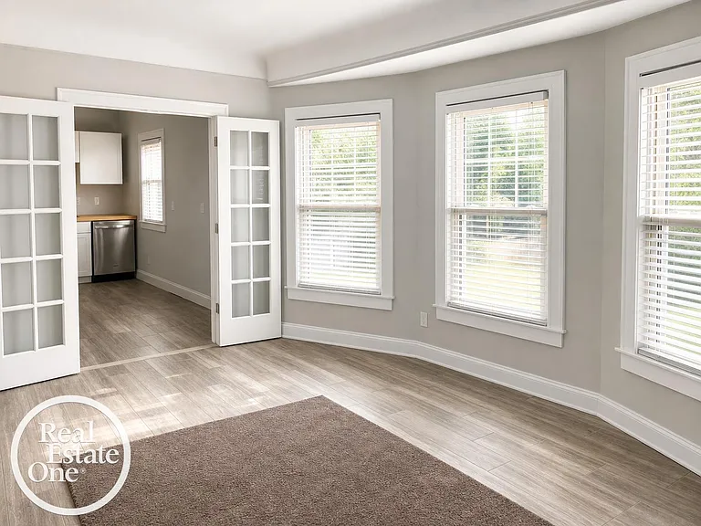 636 Neff Rd — Photo 6