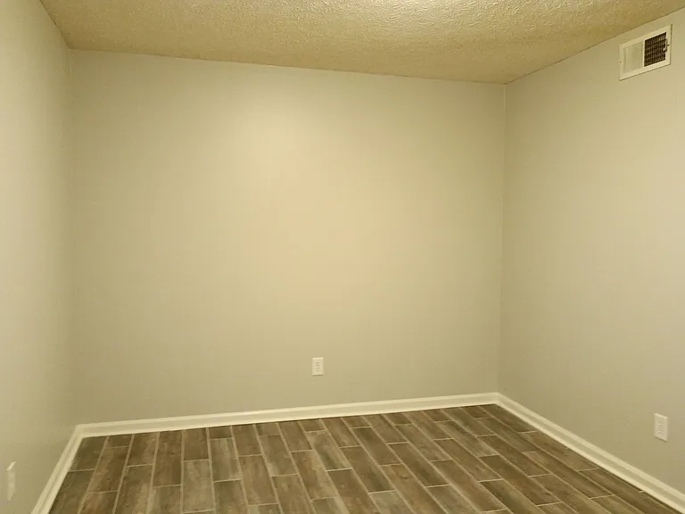 24 Countryside Dr — Photo 10