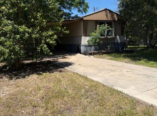 1512 Wisteria Ln, New Braunfels, TX 78130