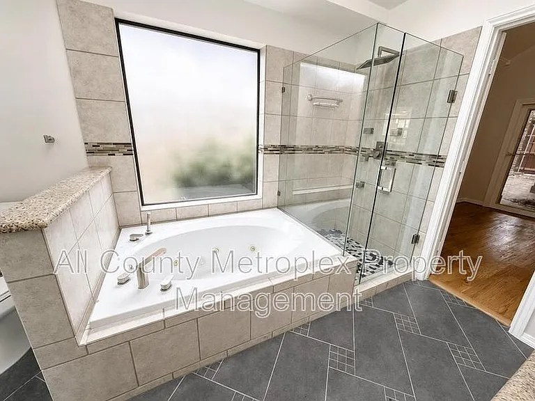 6015 Willow Wood Ln — Photo 9