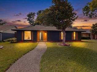 3045 Lockmoor Ln, Dallas, TX 75220