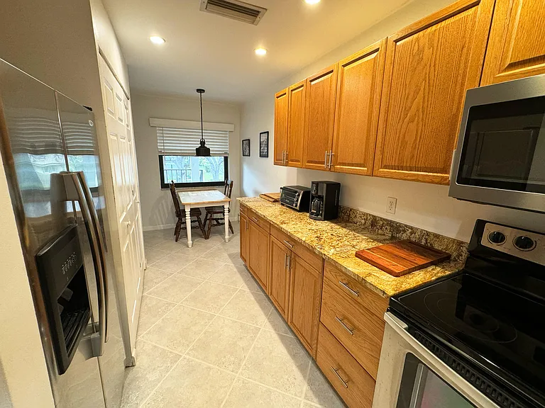 3007 SW 21st Ter #292B — Photo 13