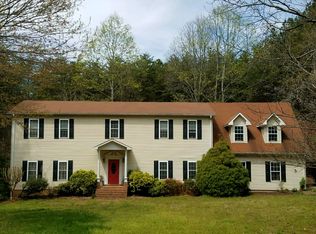 1146 Landrum Rd, Columbus, NC 28722