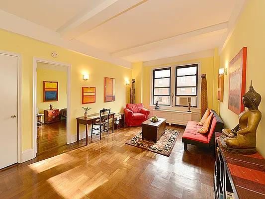 Sold by Cooper & Cooper Real Estate | media 9