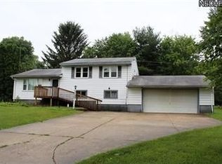11733 Sheldon Rd, Mantua, OH 44255