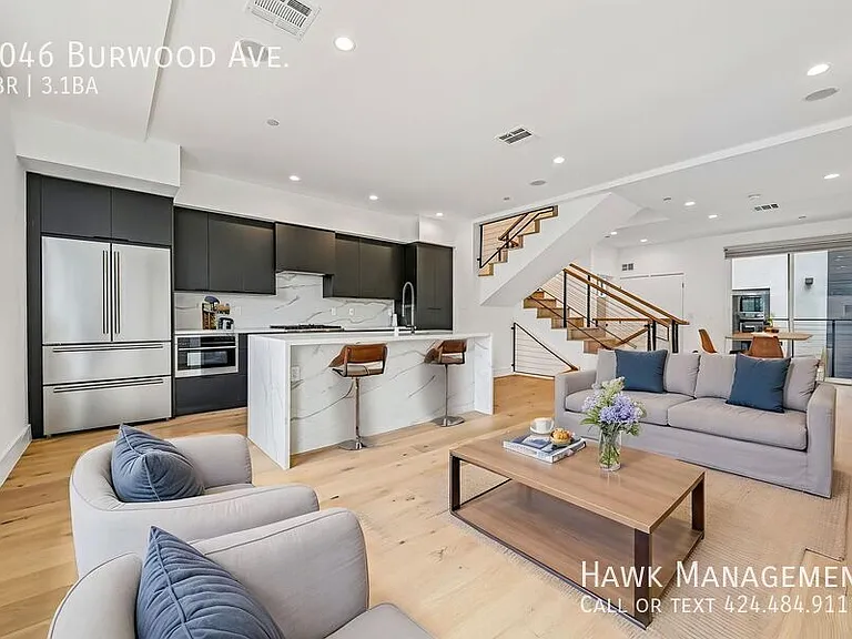 6046 Burwood Ave — Photo 1