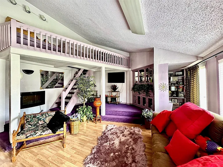 3111 Windy Royal Dr — Photo 2