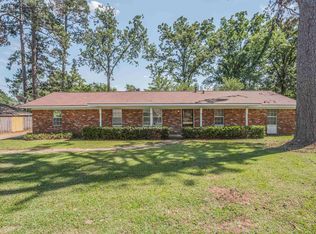 211 White Columns Dr, West Monroe, LA 71291