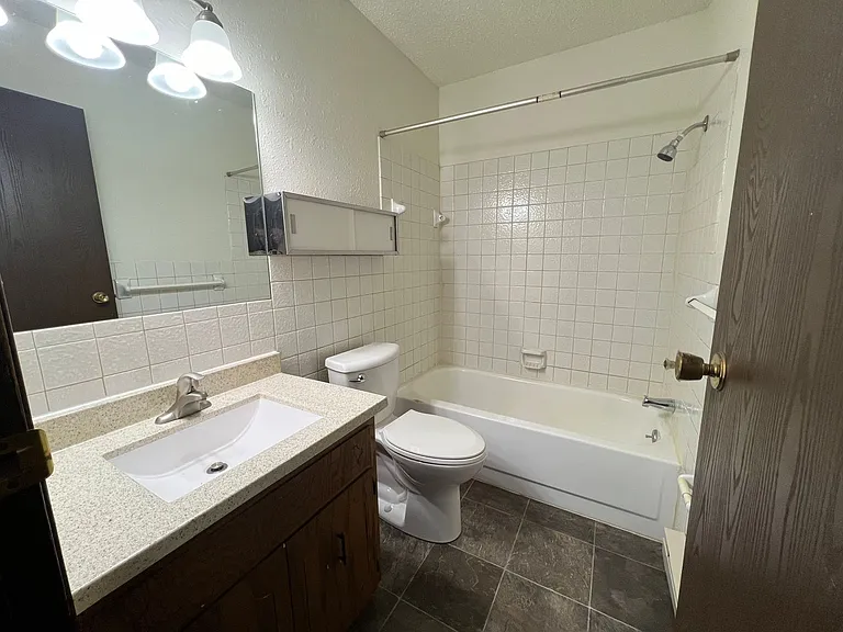 1102 Westrac Dr S — Photo 11