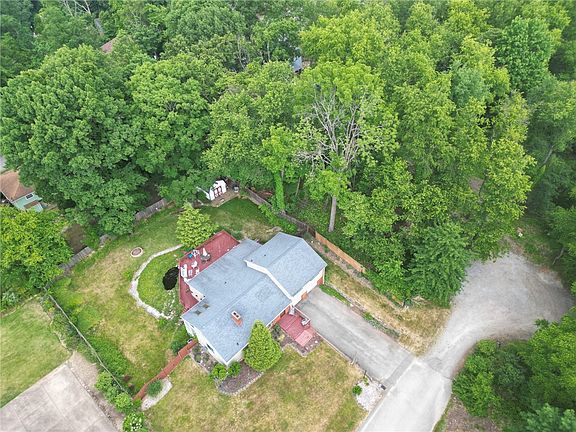 4th image of 3404 Evergreen Dr